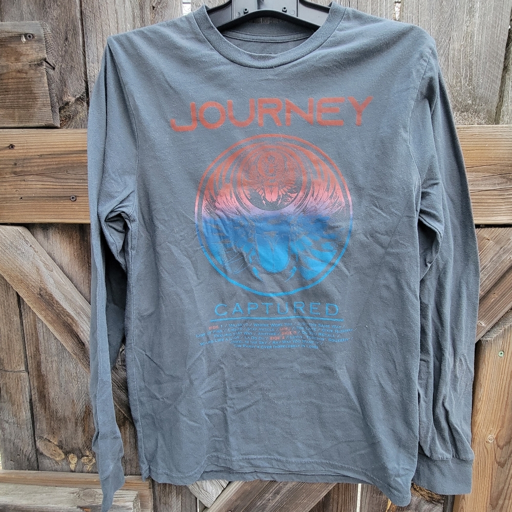 JOURNEY CAPTURED t-shirt from 2021 size small